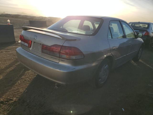 Изображение 3 2001 HONDA ACCORD LX 2001 с VIN 1HGCG16481A065197