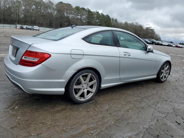 Image 3 of 2013 MERCEDES-BENZ C 250 2013 with VIN WDDGJ4HB1DF999617