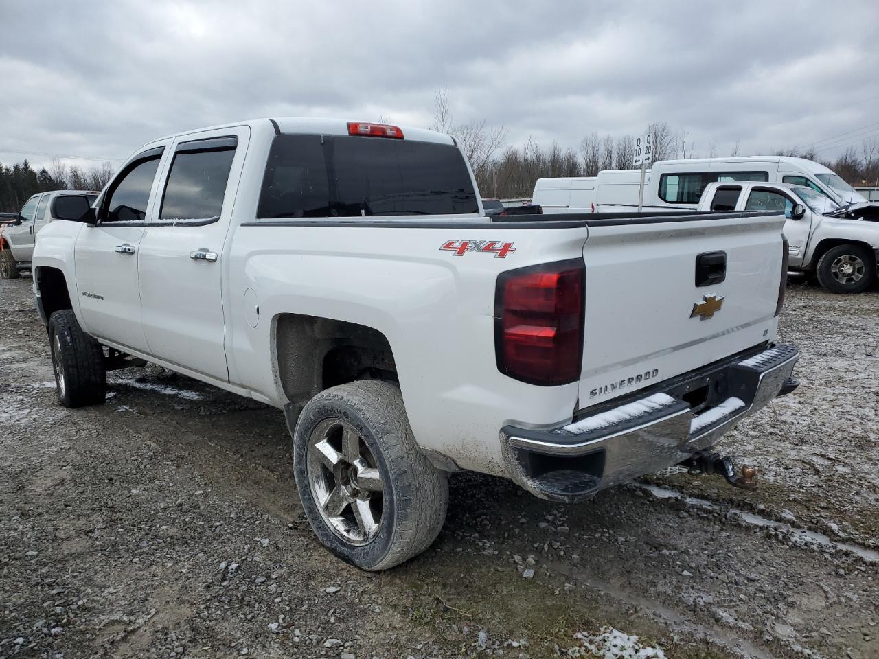 Image 2 of 2014 CHEVROLET SILVERADO K1500 LT 2014 with VIN 3GCUKREH7EG519788
