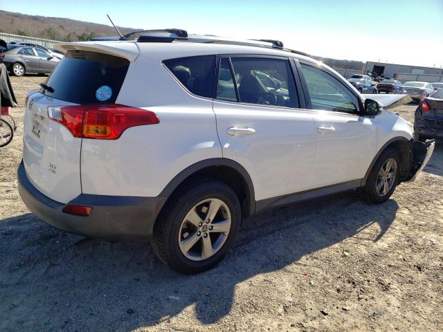 Image 3 of 2015 TOYOTA RAV4 XLE 2015 with VIN JTMRFREV9FJ030048