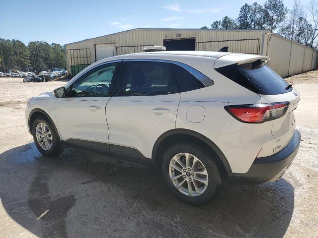 Image 2 of 2020 FORD ESCAPE SE 2020 with VIN 1FMCU9G69LUB22090