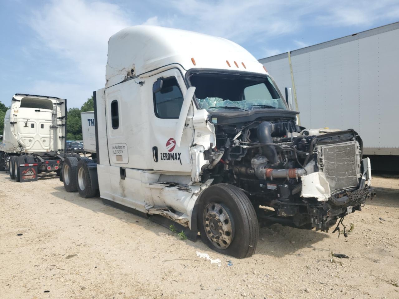2022 FREIGHTLINER CASCADIA 126  2022 image