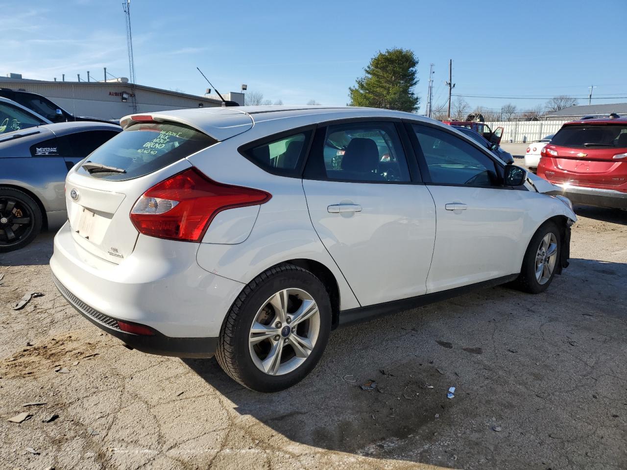 Image 3 of 2012 FORD FOCUS SE 2012 with VIN 1FAHP3K26CL448847