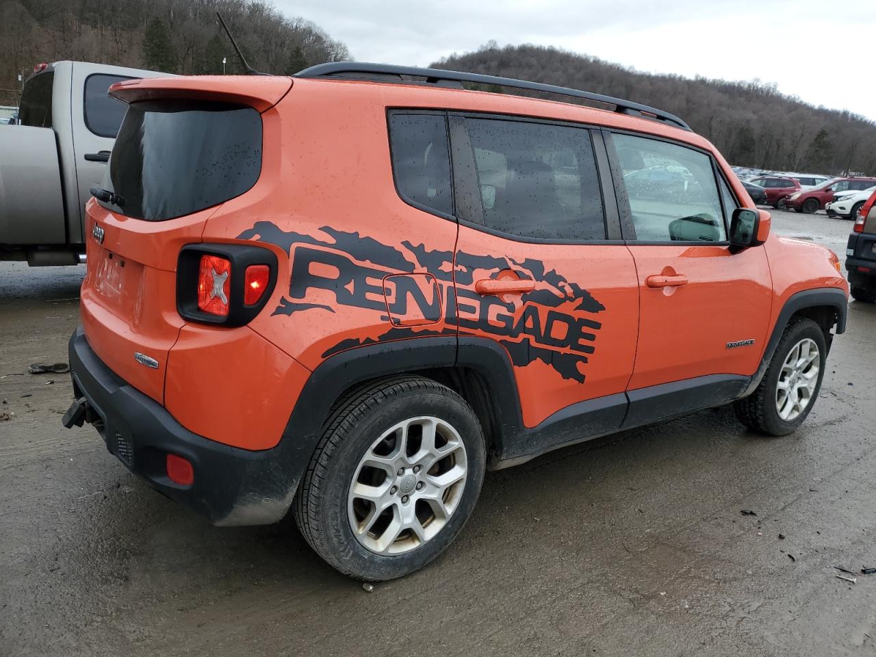 Obraz 3 z 2016 JEEP RENEGADE LATITUDE 2016 z VIN ZACCJABT5GPD76348