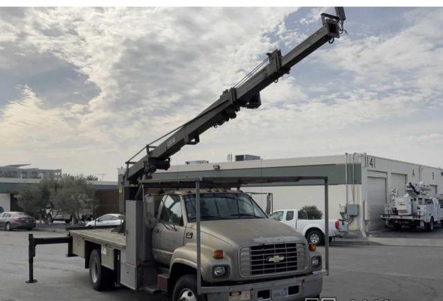Image 1 of 2000 CHEVROLET C-SERIES C7H042 2000 with VIN 1GBJ7H1B8YJ518060