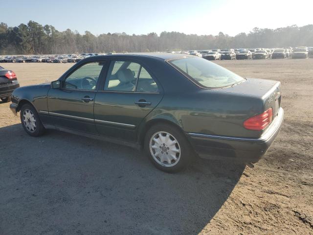 Image 2 of 1998 MERCEDES-BENZ E 320 1998 with VIN WDBJF65F5WA651225