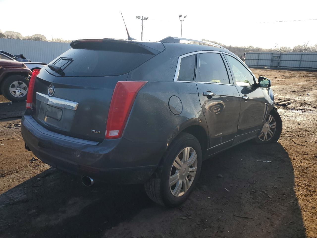 Image 3 of 2013 CADILLAC SRX LUXURY COLLECTION 2013 with VIN 3GYFNGE3XDS532517