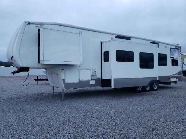 Image 2 of 2009 KEYSTONE 5TH WHEEL 2009 with VIN 4YDF380359R800597