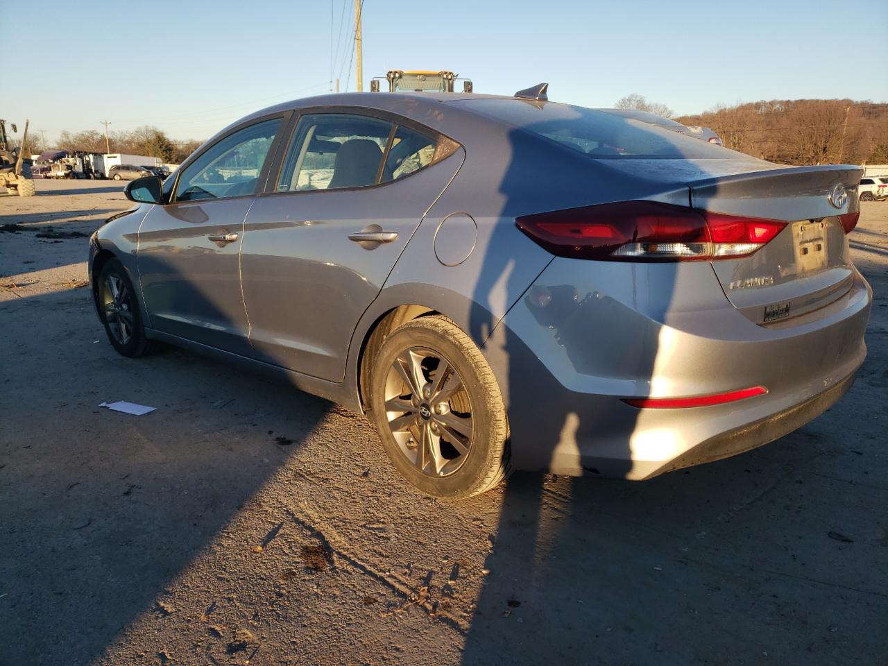 Image 2 of 2017 HYUNDAI ELANTRA SE 2017 with VIN 5NPD84LFXHH039744