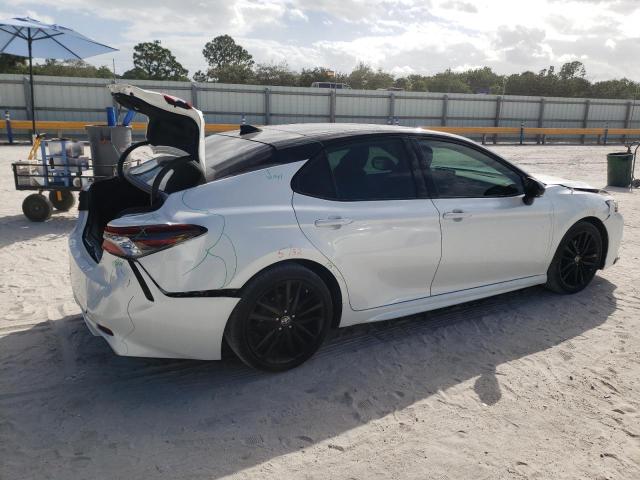 Image 3 of 2022 TOYOTA CAMRY XSE 2022 with VIN 4T1K61AK9NU019302