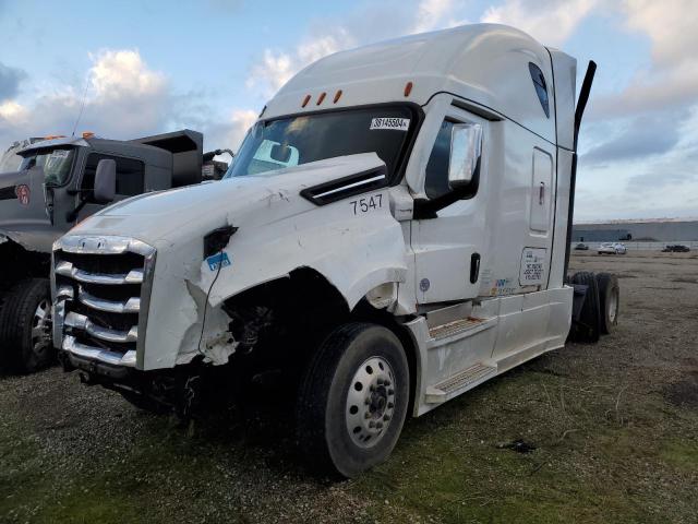 Изображение 2 2022 FREIGHTLINER CASCADIA 126  2022 с VIN 3AKJHHDR3NSMX1857