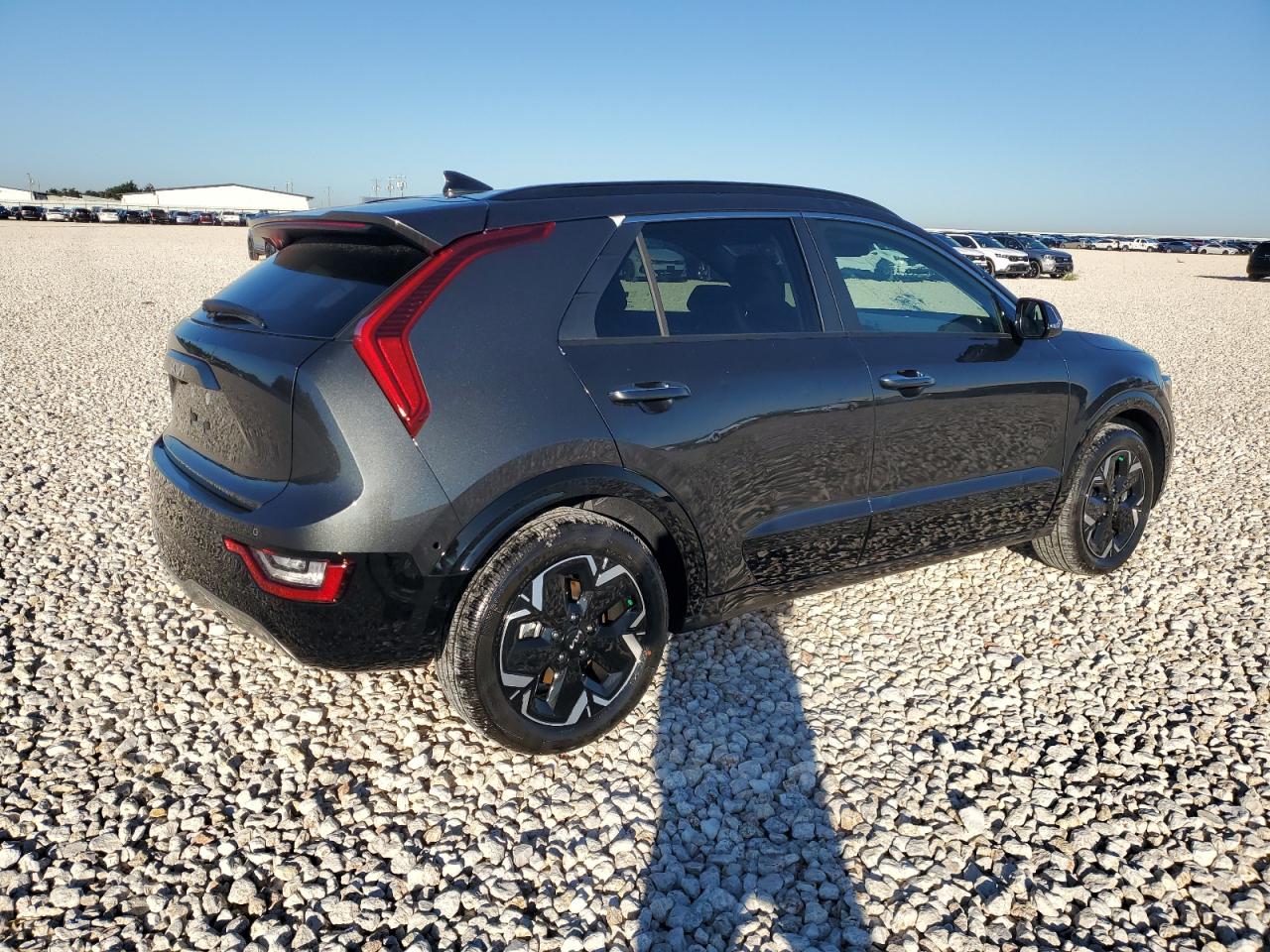 Изображение 3 2023 KIA NIRO WAVE 2023 с VIN KNDCT3L1XP5062822