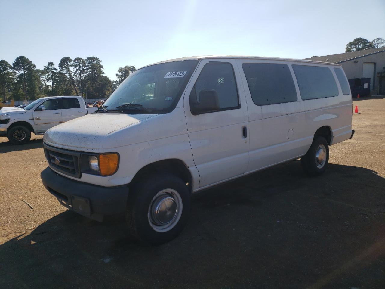Image 1 of 2004 FORD ECONOLINE E350 SUPER DUTY WAGON 2004 with VIN 1FBSS31L84HB51354