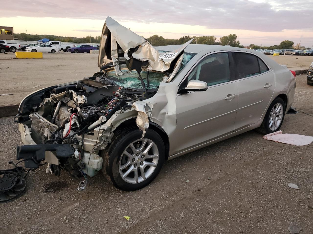 Изображение 1 2015 CHEVROLET MALIBU 1LT 2015 с VIN 1G11C5SL3FF350866