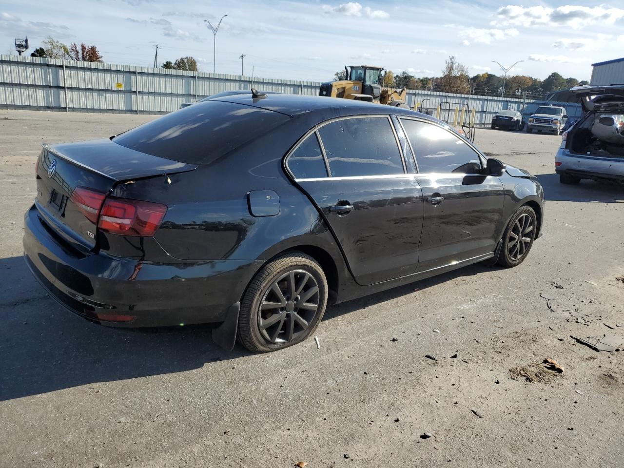 Obraz 3 z 2017 VOLKSWAGEN JETTA SE 2017 z VIN 3VWDB7AJ0HM204847