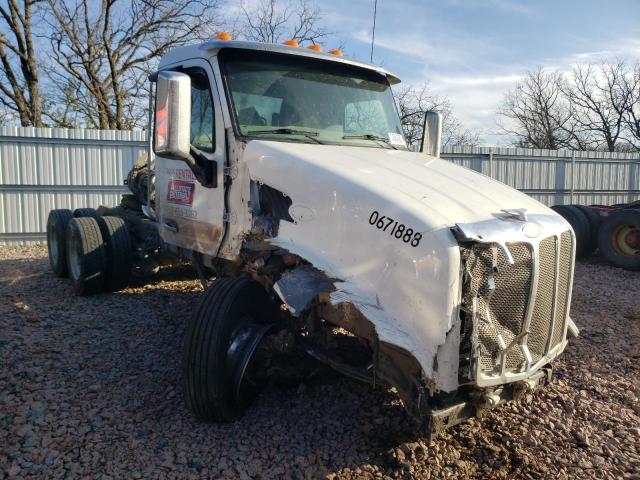 2022 PETERBILT 579  2022 image