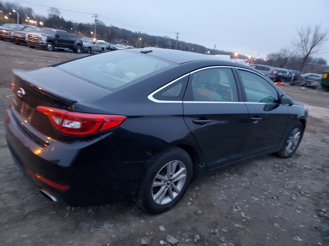 Изображение 3 2015 HYUNDAI SONATA SE 2015 с VIN 5NPE24AF6FH228249