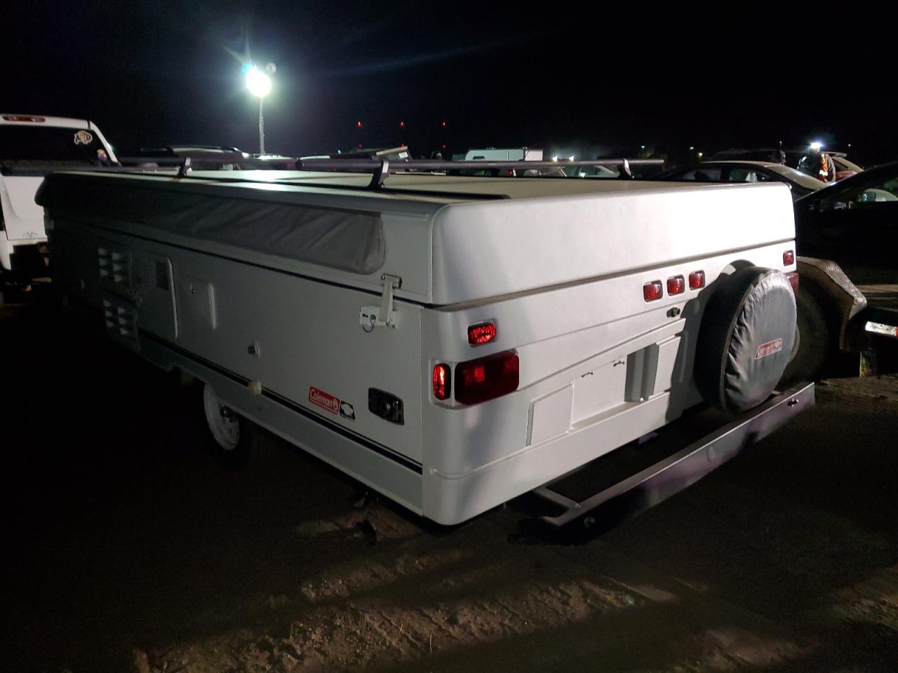 Image 3 of 2003 COLE POP UP 2003 with VIN 4CP691G1037237279