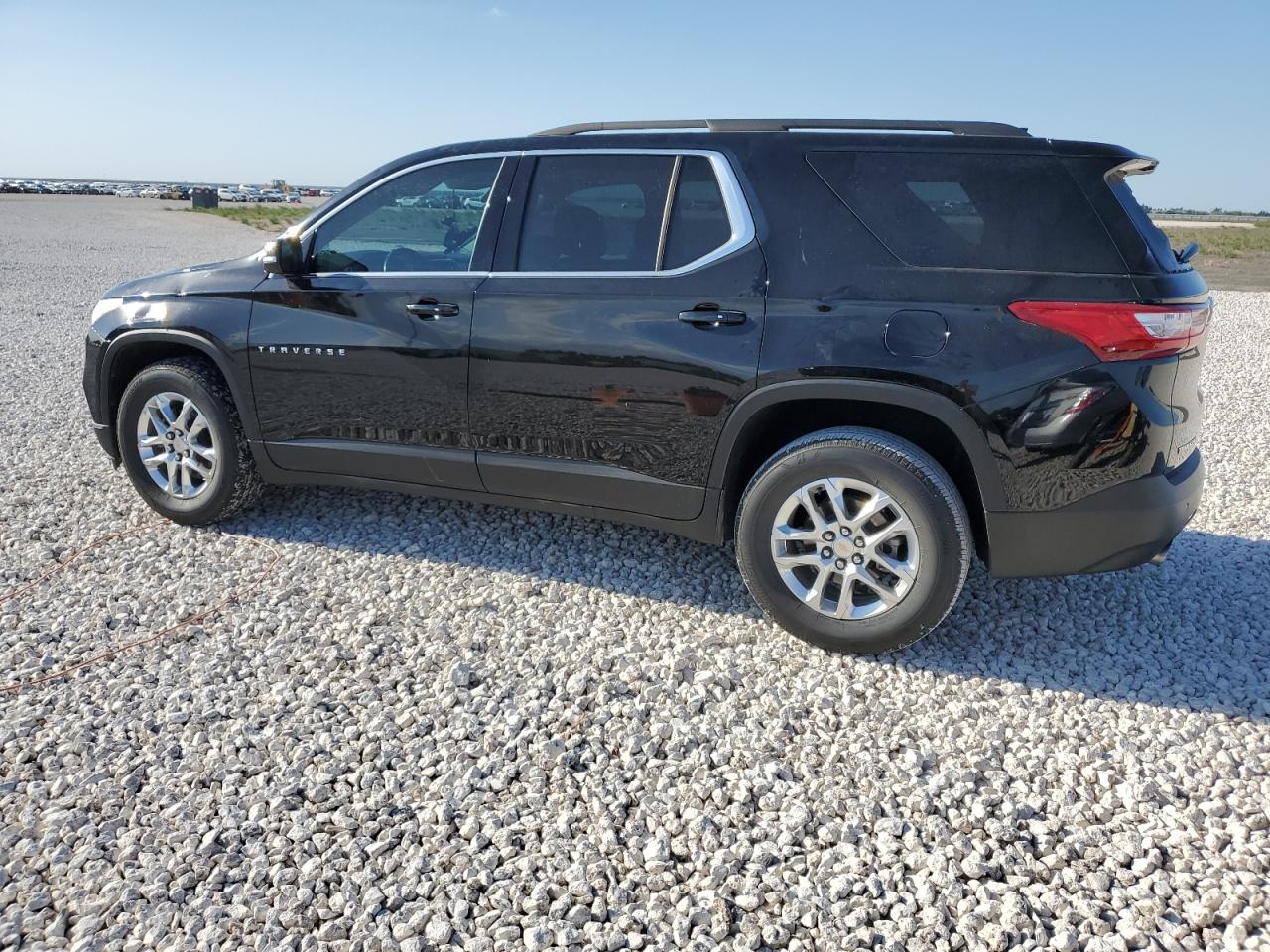 Изображение 2 2020 CHEVROLET TRAVERSE LT 2020 с VIN 1GNERGKW6LJ322167