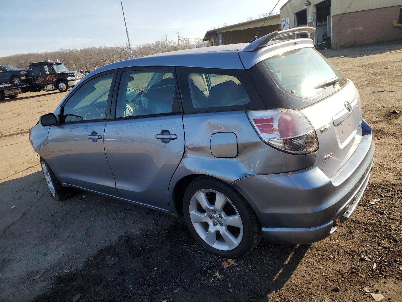 Image 2 of 2005 TOYOTA COROLLA MATRIX XRS 2005 with VIN 2T1KY32E35C386390