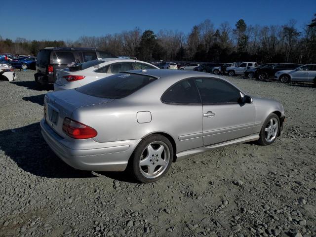 Obraz 3 z 2002 MERCEDES-BENZ CLK 430 2002 z VIN WDBLJ70G92T121190