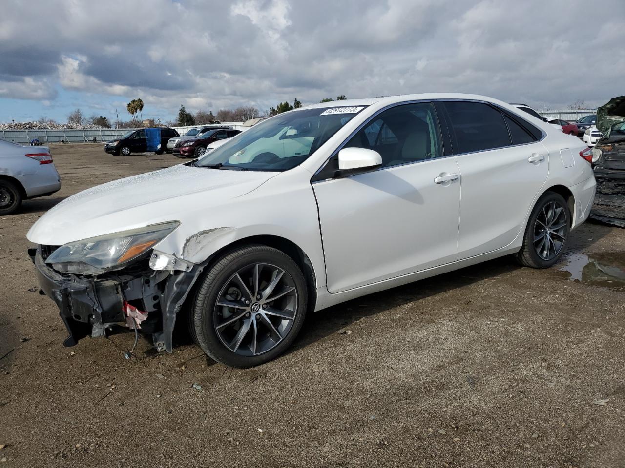 Изображение 1 2015 TOYOTA CAMRY XSE 2015 с VIN 4T1BK1FK5FU560174