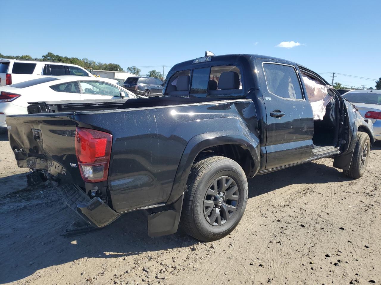 Image 3 of 2023 TOYOTA TACOMA DOUBLE CAB 2023 with VIN 3TMCZ5AN5PM629934