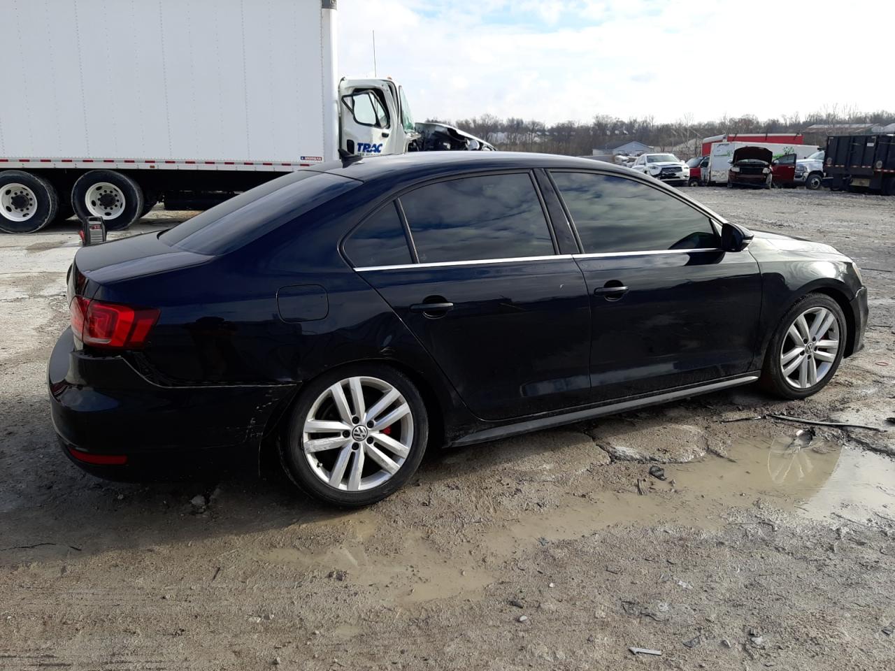 Image 3 of 2014 VOLKSWAGEN JETTA GLI 2014 with VIN 3VW4T7AJXEM397467