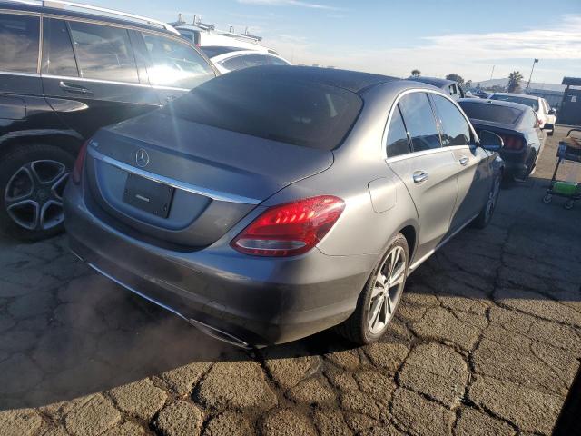 Obraz 3 z 2017 MERCEDES-BENZ C 300 2017 z VIN 55SWF4JBXHU184651