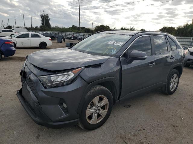 Obraz 1 z 2019 TOYOTA RAV4 XLE 2019 z VIN JTMW1RFV4KD504092