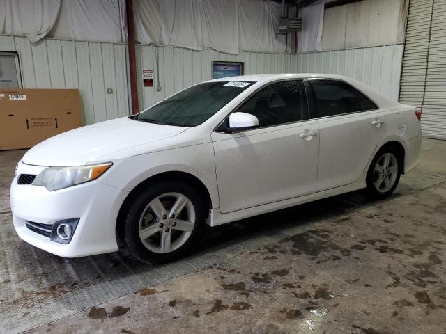 Image 1 of 2014 TOYOTA CAMRY L 2014 with VIN 4T1BF1FK7EU425720
