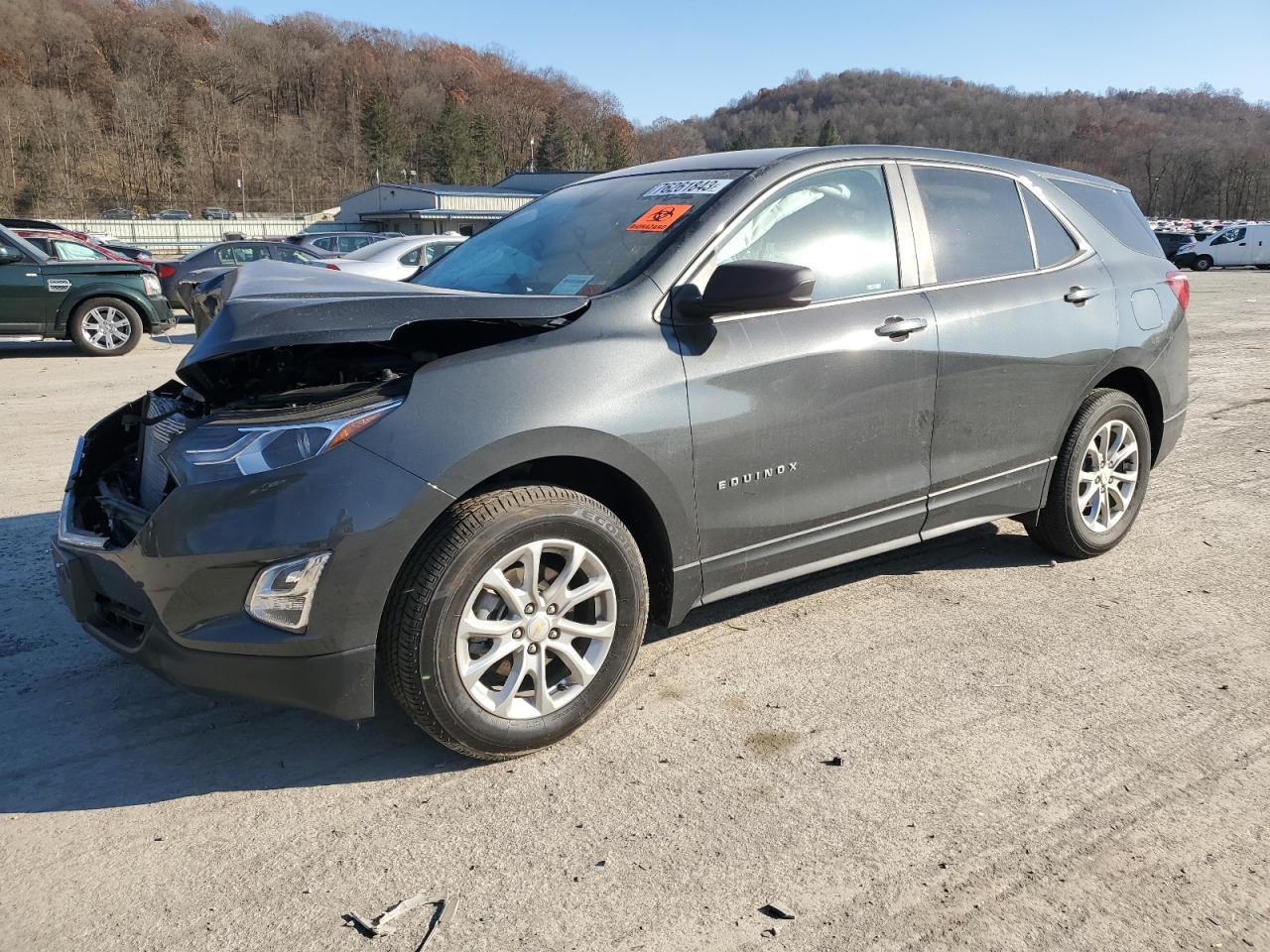 Obraz 1 z 2021 CHEVROLET EQUINOX LS 2021 z VIN 2GNAXHEV0M6120467