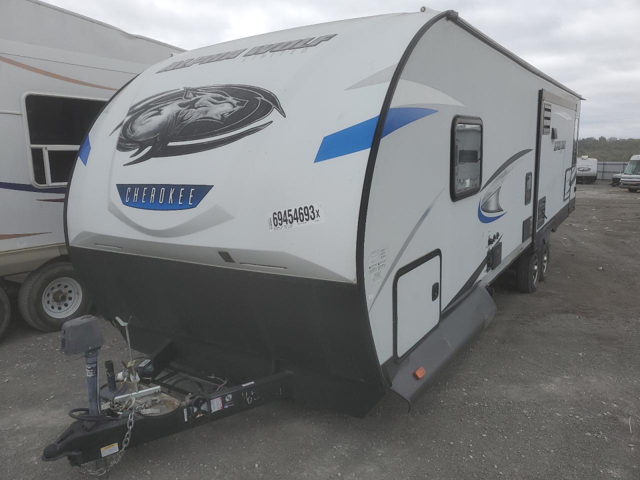 Obraz 2 z 2020 WILDWOOD ALPHA WOLF 2020 z VIN 5ZT2CKRB3L0302823