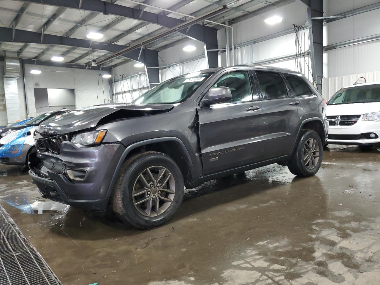 Obraz 1 z 2016 JEEP GRAND CHEROKEE LAREDO 2016 z VIN 1C4RJFAG8GC457151