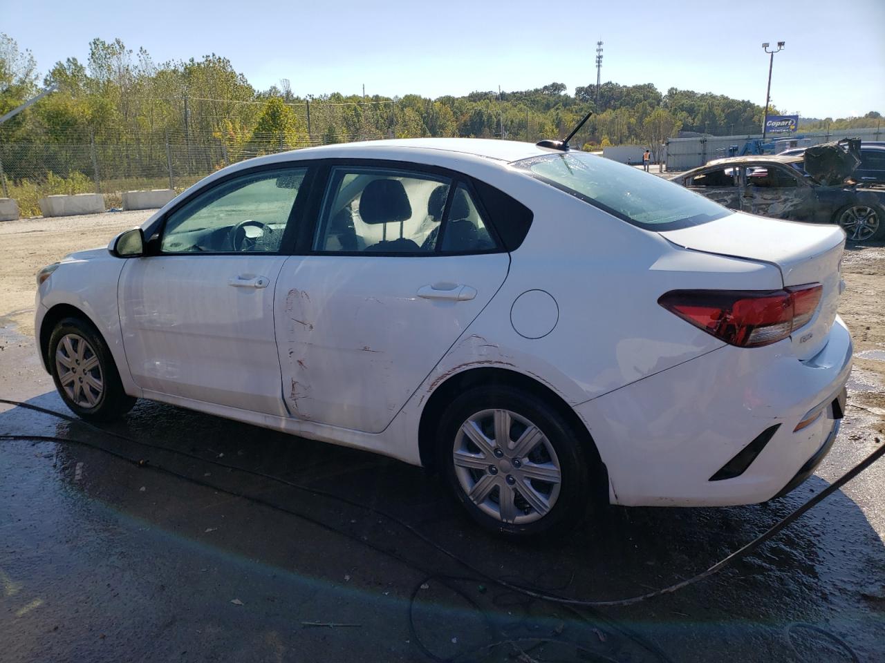 Изображение 2 2022 KIA RIO LX 2022 с VIN 3KPA24AD6NE456879