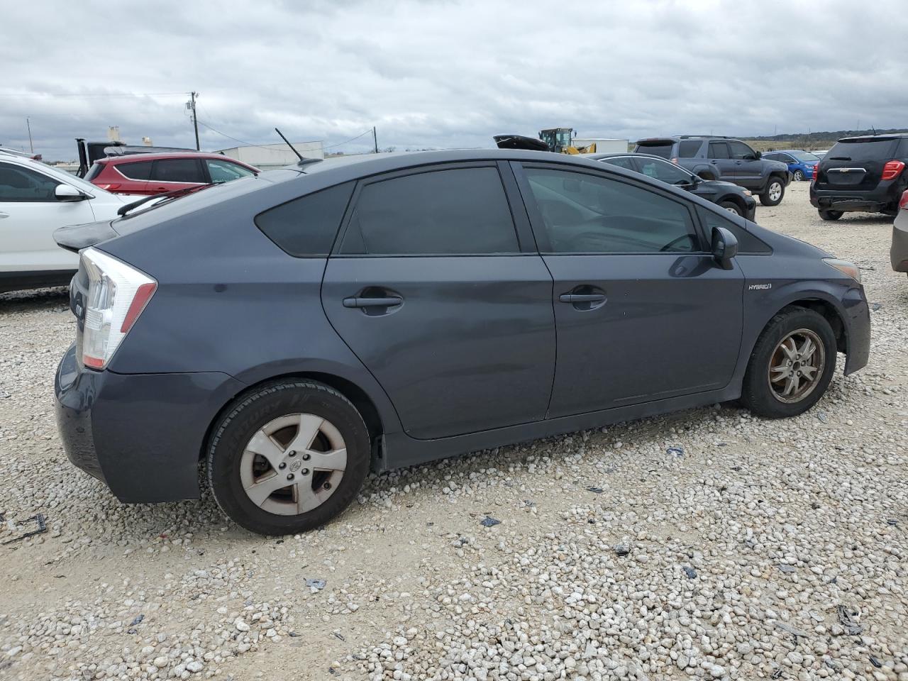 Obraz 3 z 2011 TOYOTA PRIUS  2011 z VIN JTDKN3DUXB0316310