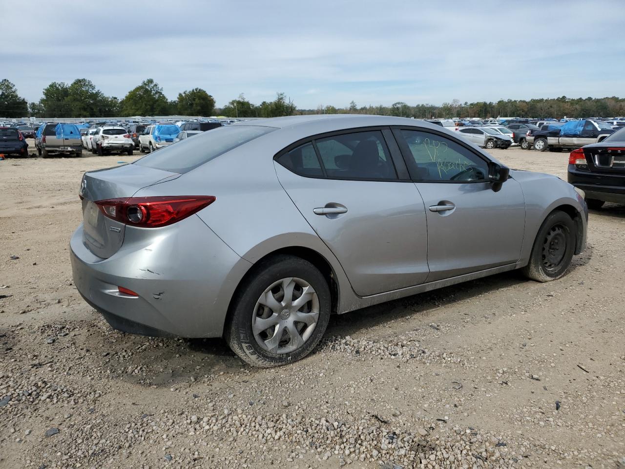 Obraz 3 z 2015 MAZDA 3 SV 2015 z VIN JM1BM1T74F1273036