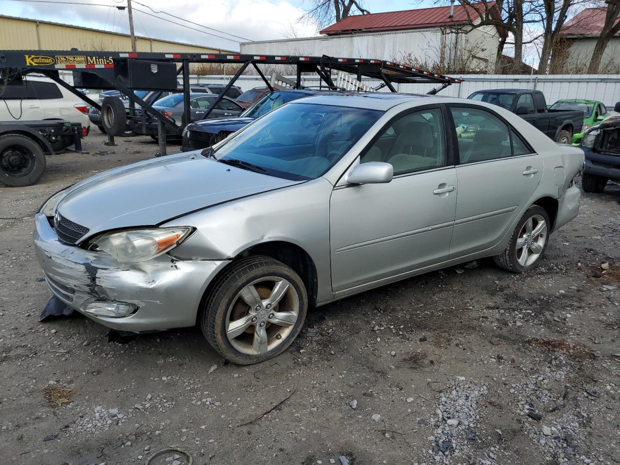 Obraz 1 z 2004 TOYOTA CAMRY LE 2004 z VIN 4T1BE32K24U886780