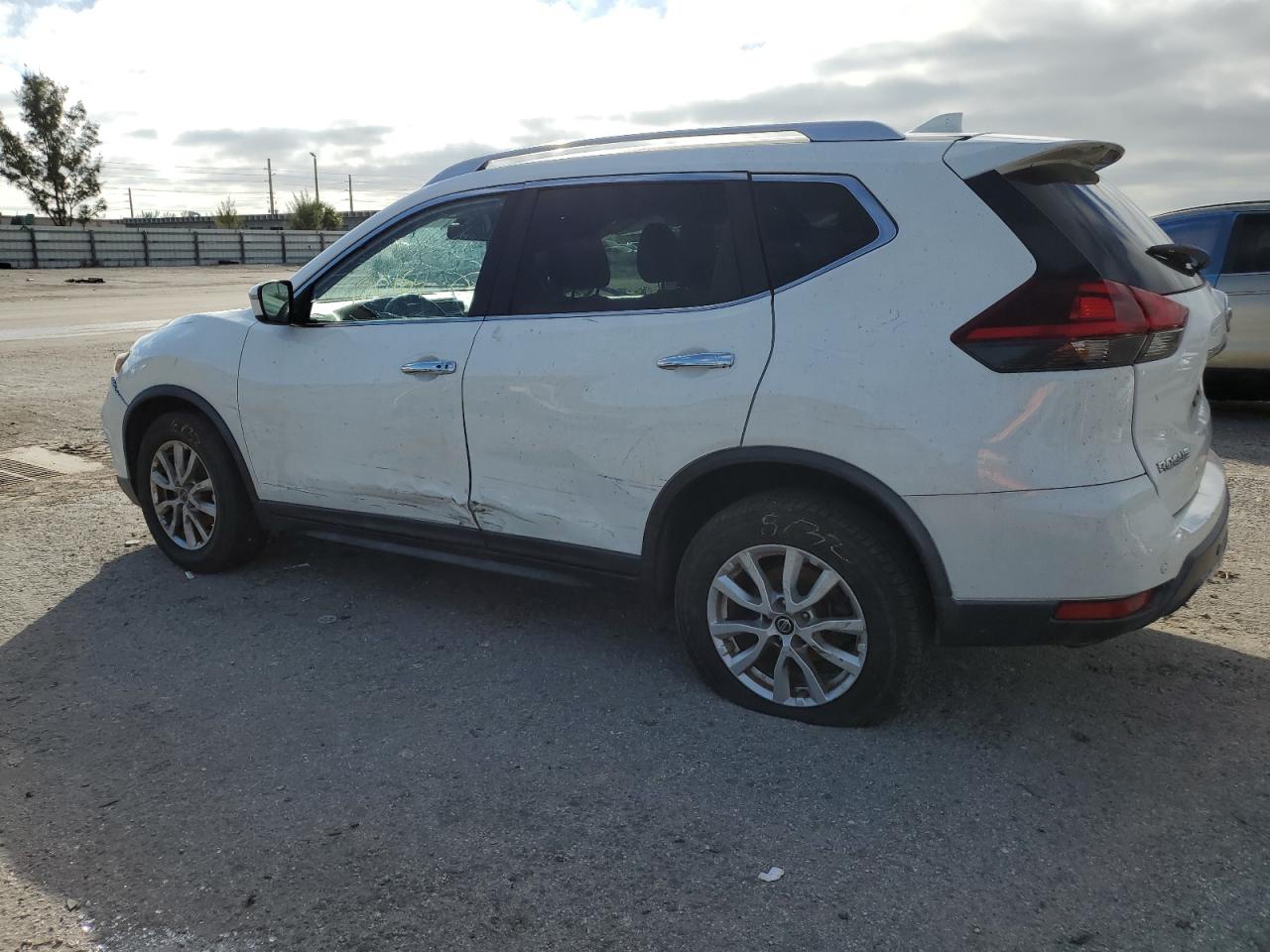 Image 2 of 2020 NISSAN ROGUE S 2020 with VIN KNMAT2MT3LP503738