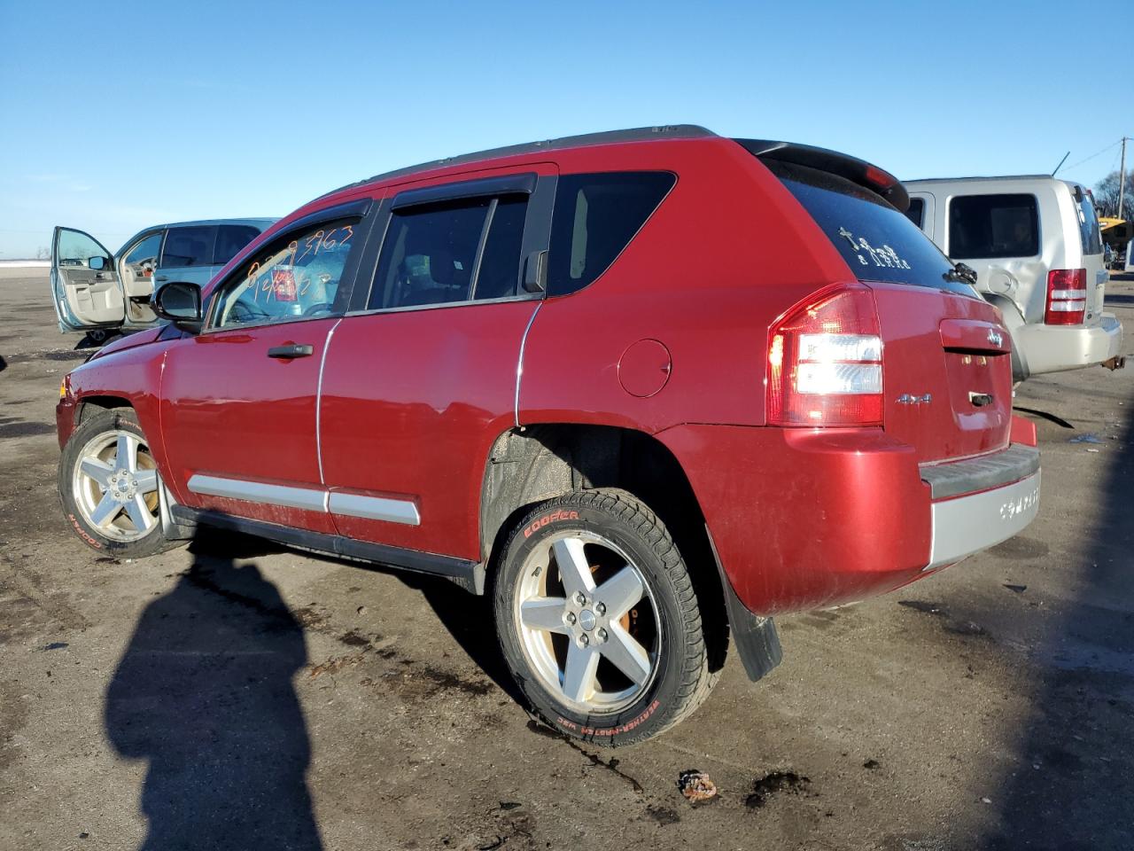 Изображение 2 2007 JEEP COMPASS LIMITED 2007 с VIN 1J8FF57W67D144261