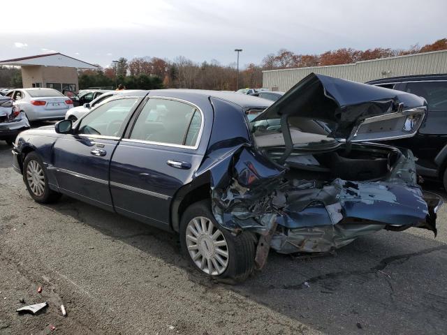 Obraz 2 z 2004 LINCOLN TOWN CAR EXECUTIVE 2004 z VIN 1LNHM81W24Y653831