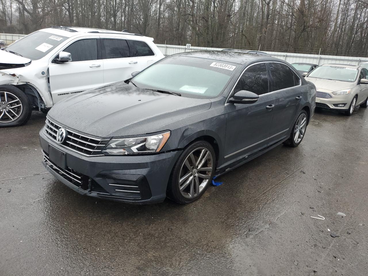 Image 1 of 2016 VOLKSWAGEN PASSAT S 2016 with VIN 1VWAT7A35GC034082