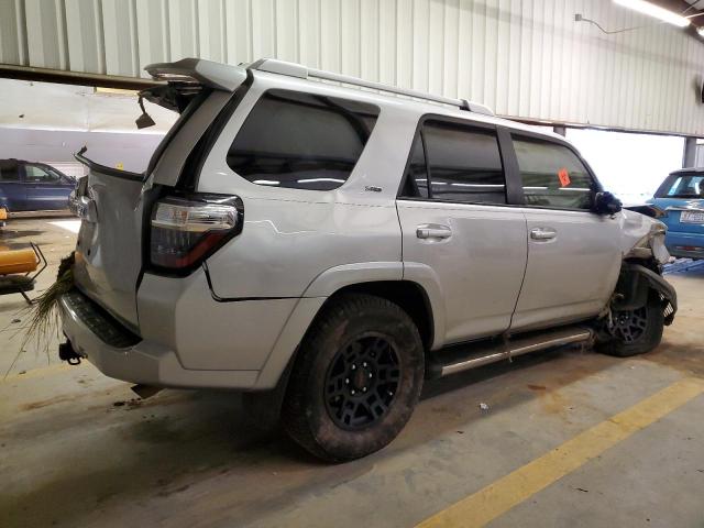 Image 3 of 2016 TOYOTA 4RUNNER SR5 2016 with VIN JTEZU5JR0G5131461