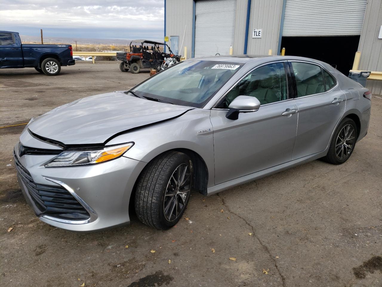 Obraz 1 z 2021 TOYOTA CAMRY XLE 2021 z VIN 4T1F31AK9MU546782