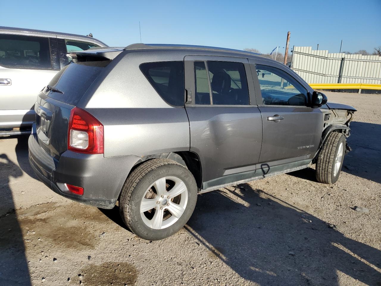 Изображение 3 2011 JEEP COMPASS SPORT 2011 с VIN 1J4NF1FB0BD277420