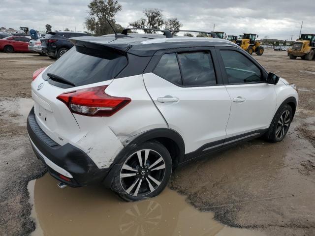 Изображение 3 2018 NISSAN KICKS S 2018 с VIN 3N1CP5CU2JL512032