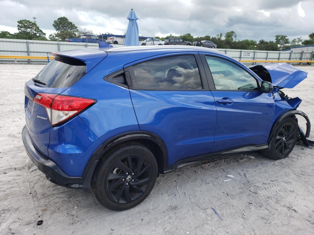 Image 3 of 2022 HONDA HR-V SPORT 2022 with VIN 3CZRU5H15NM743547
