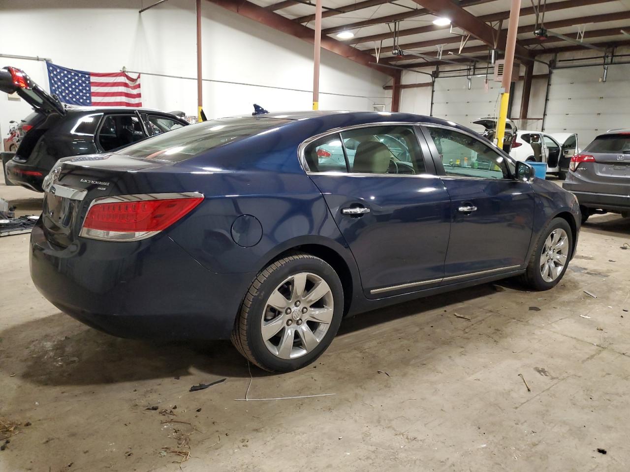 Obraz 3 z 2011 BUICK LACROSSE CXL 2011 z VIN 1G4GC5ED2BF339546