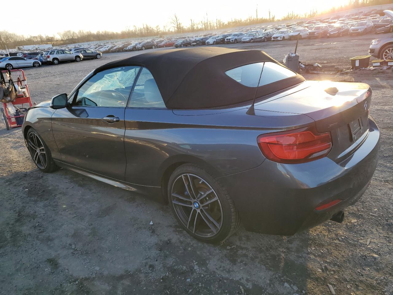 Obraz 2 z 2019 BMW M240XI  2019 z VIN WBA2N3C56KVE45951