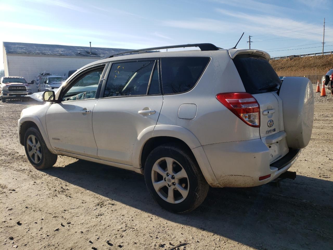 Image 2 of 2012 TOYOTA RAV4 LIMITED 2012 with VIN 2T3DK4DV5CW088827